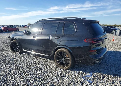 2024 BMW X7 xDrive40I z USA, uszkodzony, nr VIN 5UX23EM05R9V65617